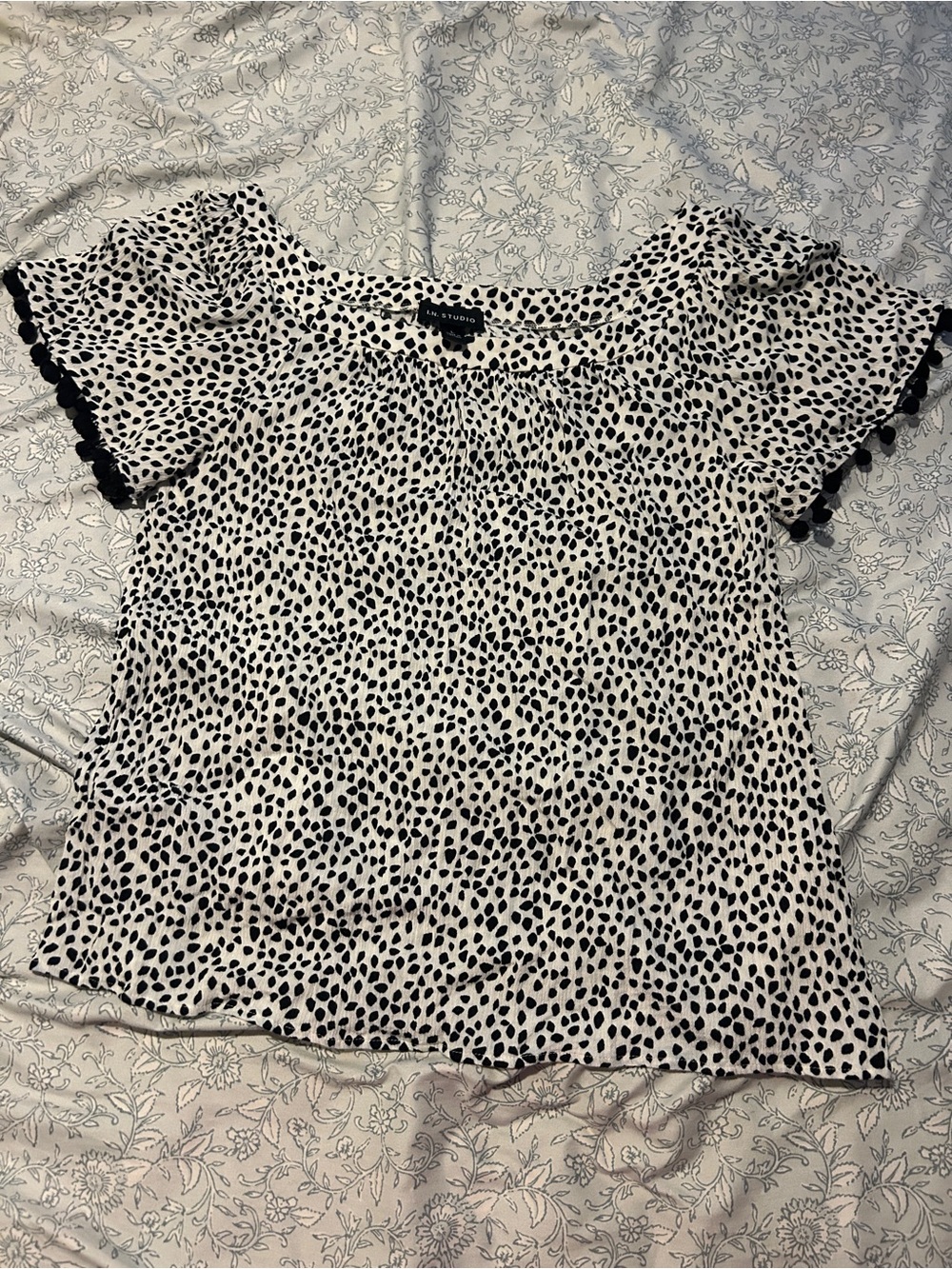 I.N. Studio Black and White Dalmatian Spot Short Sleeve Top